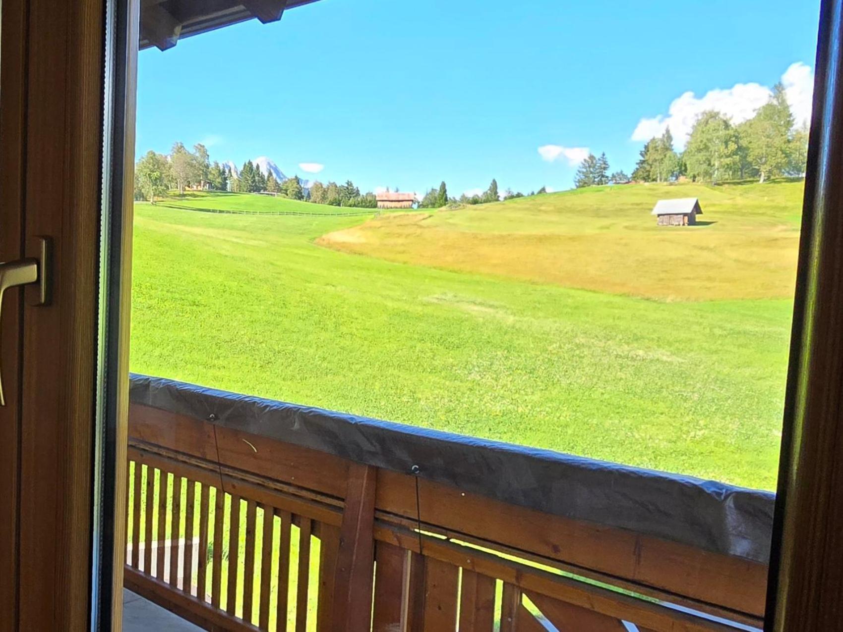 Haus Wiesenruh - Amazing Views & Setting ゼーフェルト・イン・チロル エクステリア 写真